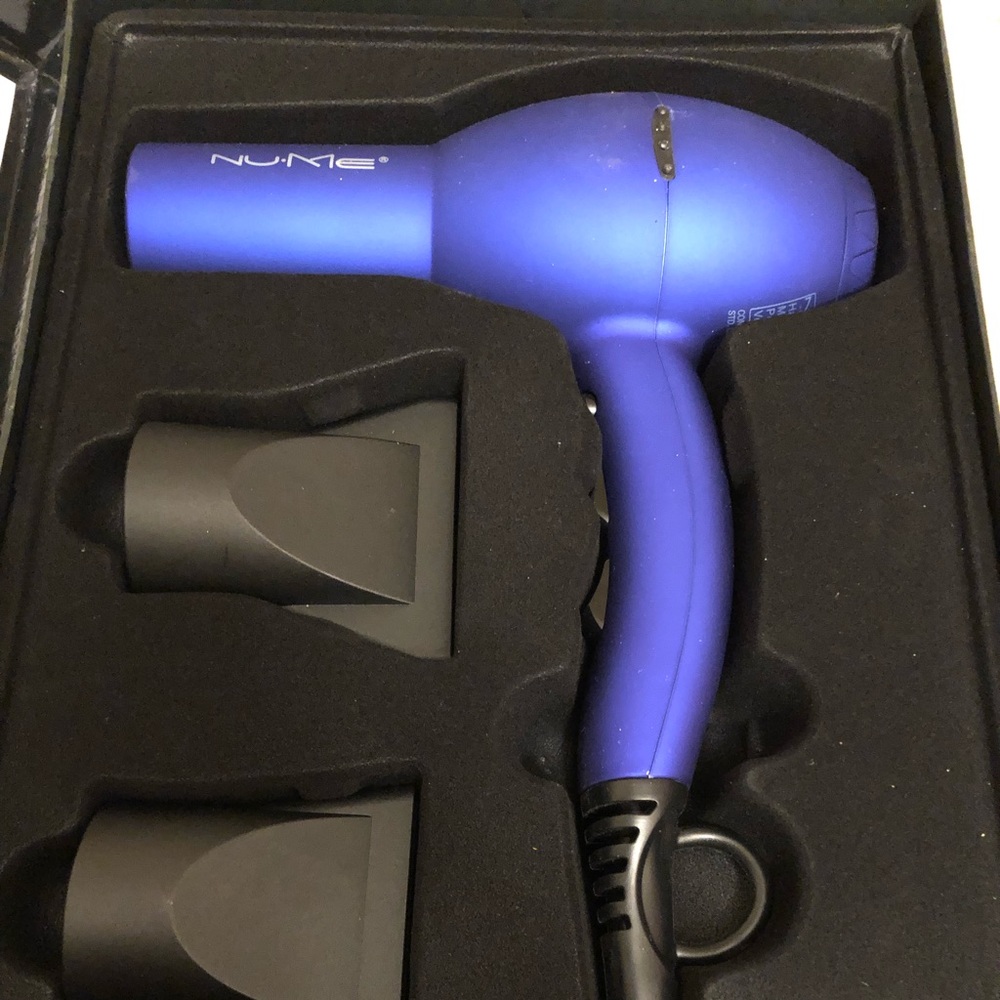 NIB Nume Tourmaline Ionic Hair Dryer Blue